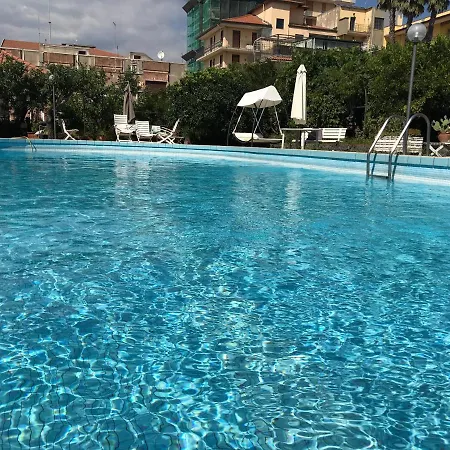 Vakantiehuis Con Piscina