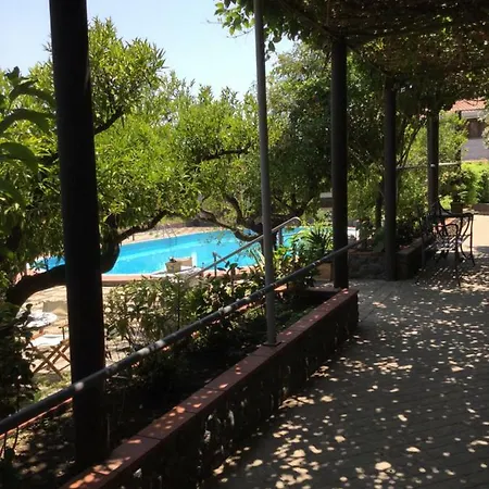Casa vacanze Con Piscina